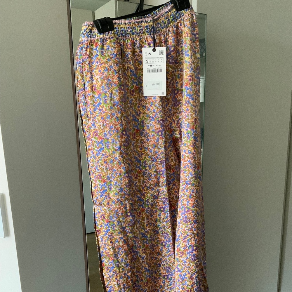 Zara floral pants nwt size s $50